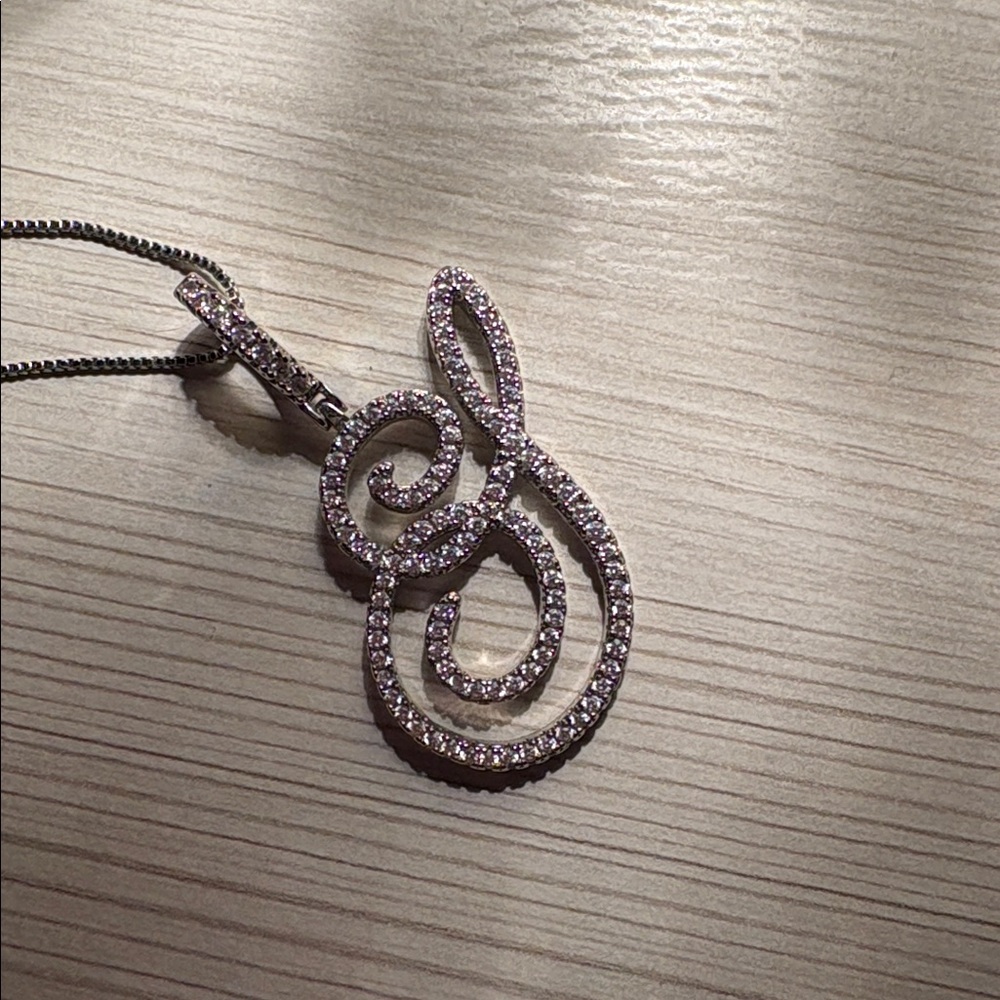 Stainless Steel and Crystal Initial “S” necklace, adjustable - Picture 5 of 6